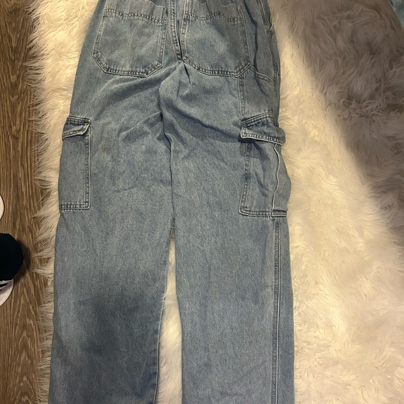 Light Blue Cargo Jeans - Picture 3 of 4